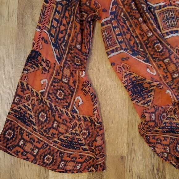 Miss Me Womans‎ Coral Tribal Boho Semi Sheer Top Size Medium - Picture 6 of 12